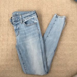 American eagle lights wash jeans